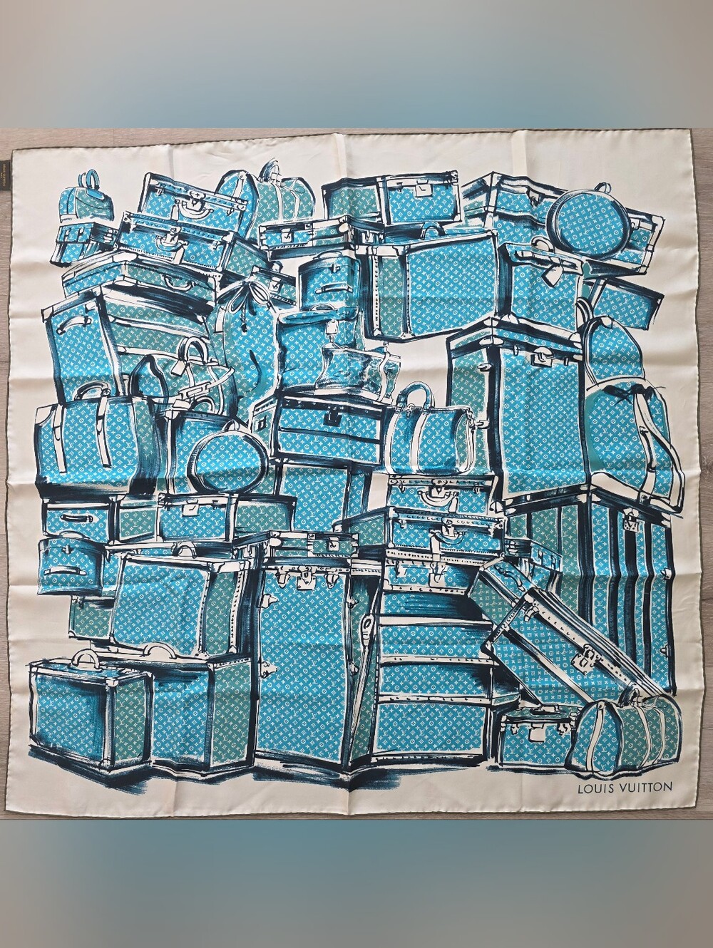 Auth Louis Vuitton Trunk And Luggages Turquoise Silk Scarf